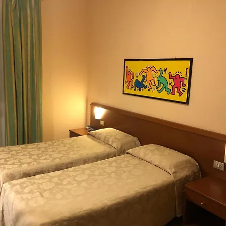 Paradiso 2* Milánó