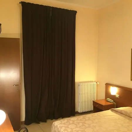 Paradiso Ξενοδοχείο