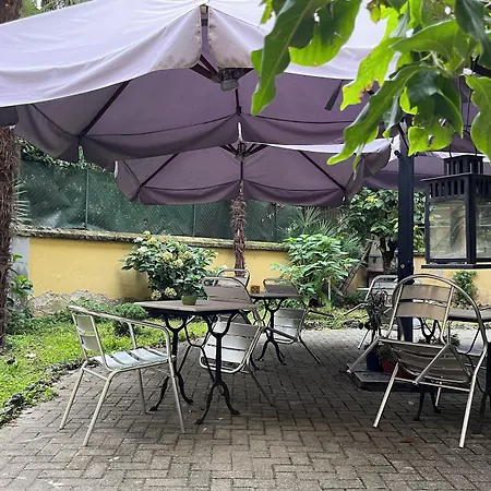 Szálloda Paradiso 2*