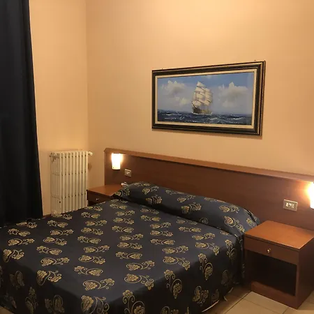 Szálloda Paradiso Milánó